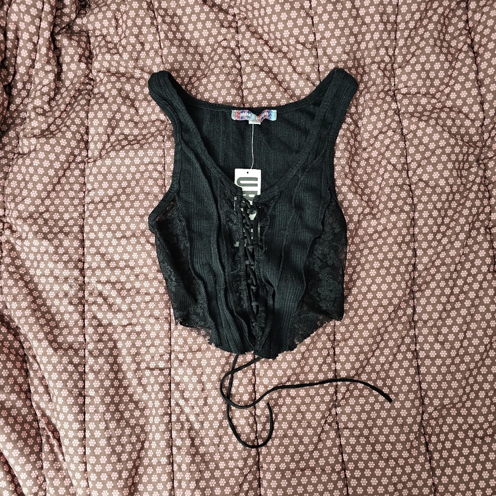 Black Lace Cropped Top